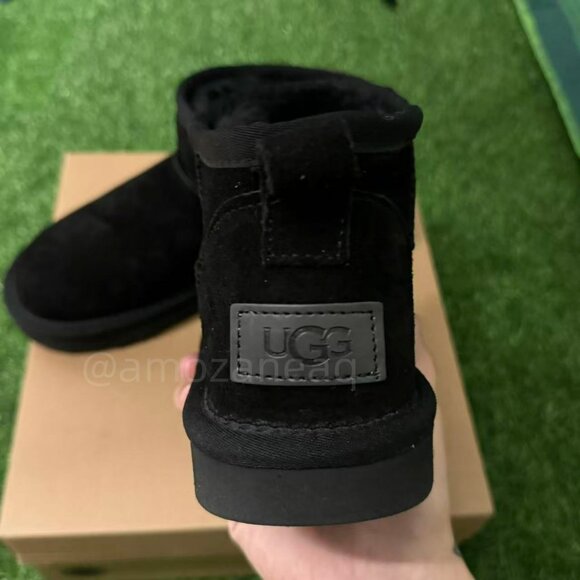 New Ugg Womens mini Snow boots Black - Picture 3 of 5